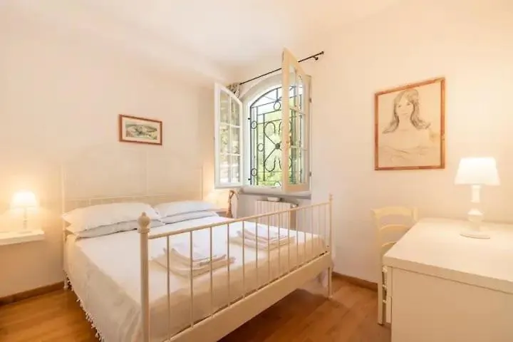 Appartamento Ludovica Gardone Riviera 0*,