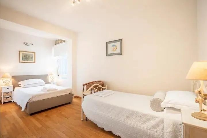Διαμέρισμα Appartamento Ludovica Gardone Riviera